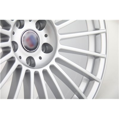 Rear W7111x4 BMW Silver R20x9.5J 5x120 72.56